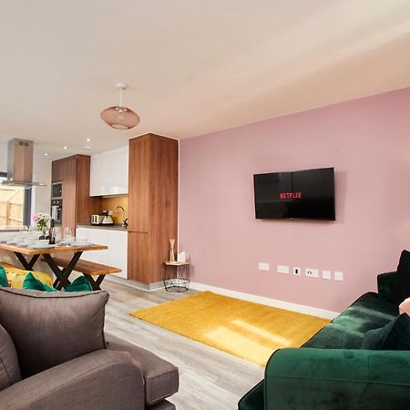 Beaut 5 Bed House W Parking Villa แมนเชสเตอร์ ภายนอก รูปภาพ