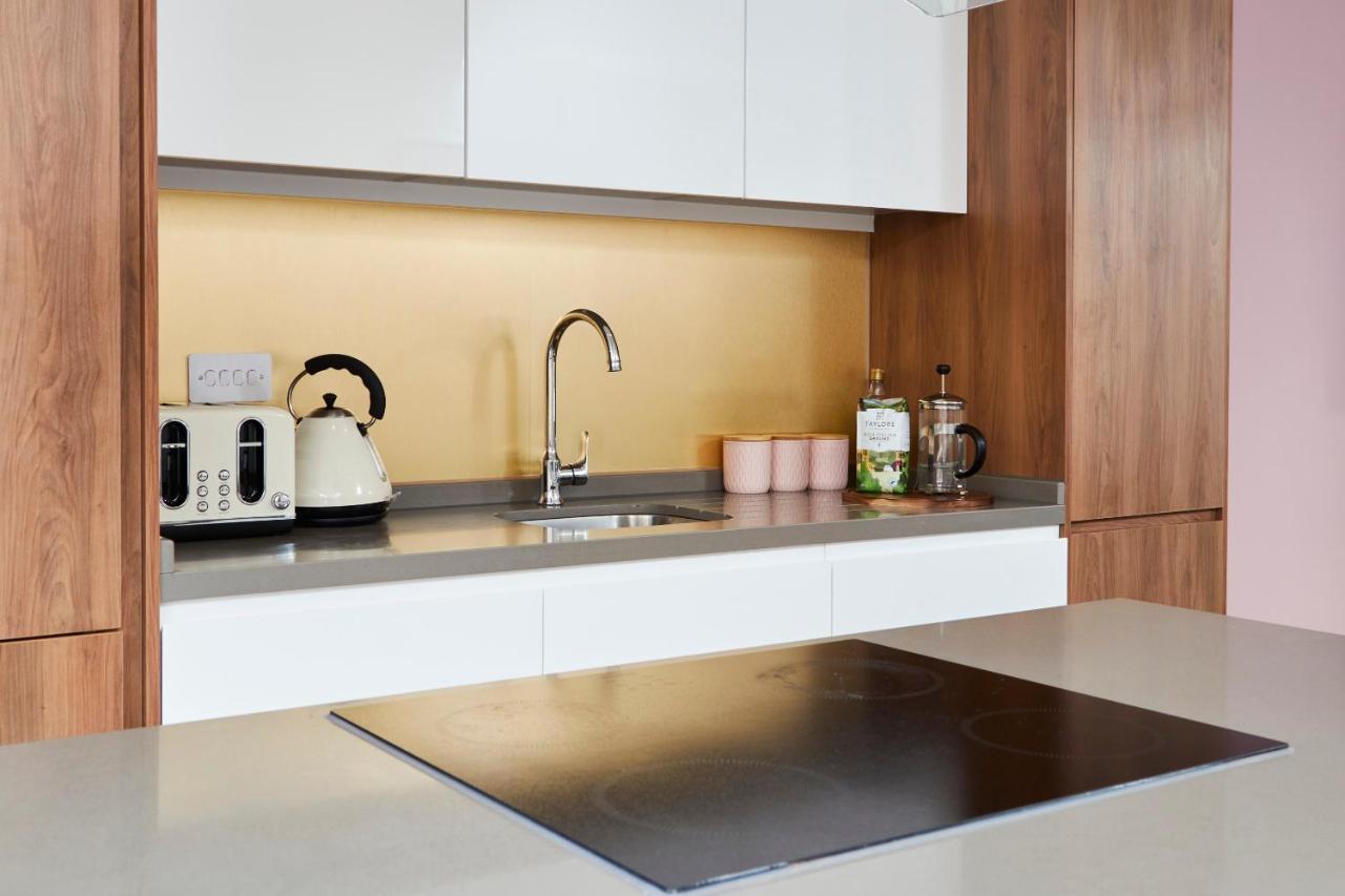 Beaut 5 Bed House W Parking Villa แมนเชสเตอร์ ภายนอก รูปภาพ